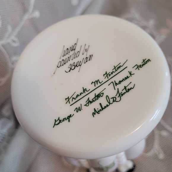 Vintage Signed Fenton Vase Hand Painted Beaded Milk Glass - Picture 9 of 12